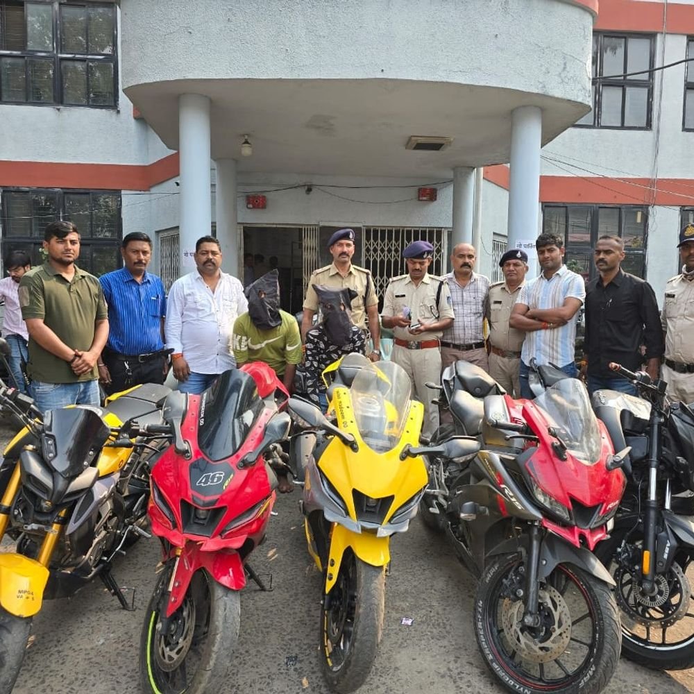 2-vehicle-lifters-fall-into-tt-nagar-police’s-dragnet:10-stolen-bikes-valued-at-rs-18-lakh-seized;-both-the-accused-are-habitual-offenders