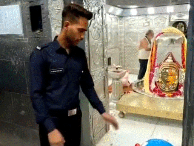 ‘doraemon’-reaches-mahakal-temple-to-seek-blessings,-video:guard-shown-wearing-shoes-in-ai-generated-video;-administrator-vows-action