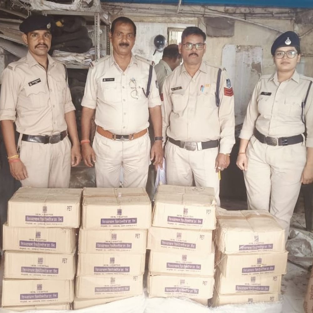chhola-mandir-police-carries-out-action-against-illicit-liquor-traders:seizes-rs-1.3-lakh-worth-of-liquor-stock-during-raids-at-2-locations;-one-held