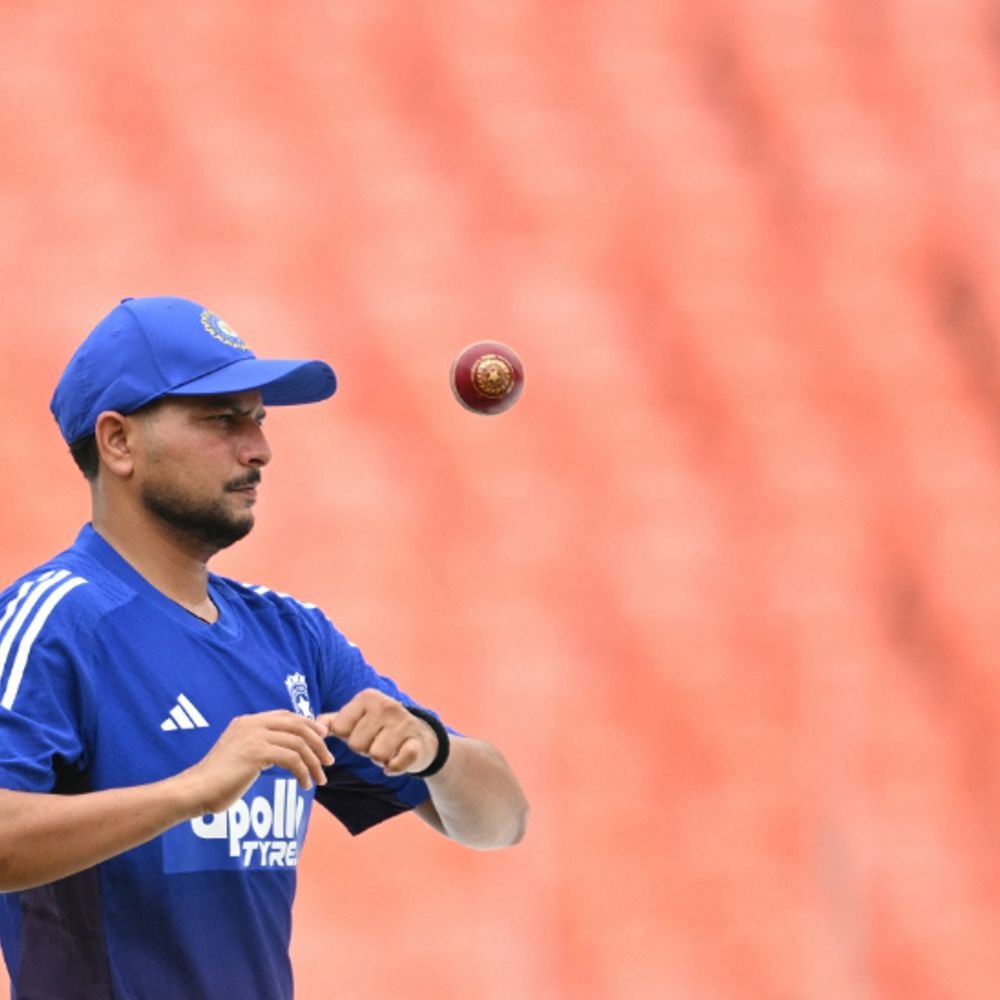 ‘how-many-all-rounder-do-we-want?’:ashwin-slams-kuldeep-yadav’s-exclusion-from-playing-xi;-gavaskar-defends-rohit,-kohli-after-perth-flop-show