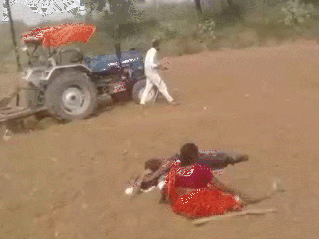 family-chased,-beaten-nearly-to-death-in-morena:9-assaulted-by-goons-over-land-dispute;-minor-films-attack,-pleads-for-mercy