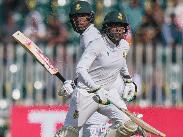 south-africa-score-404-runs-in-rawalpindi-test-day-3:senuran-muthusamy,-kagiso-rabada-slam-half-century,-babar-azam-scores-49*;-pakistan-lead-by-23-runs