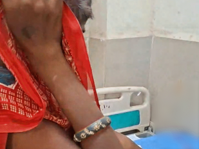 minor-found-unconscious-on-indore-road,-diagnosed-with-kidney-failure:child-says,-‘mother-has-left-me’;-social-organisation-volunteers-hospital-staff-step-in-to-help