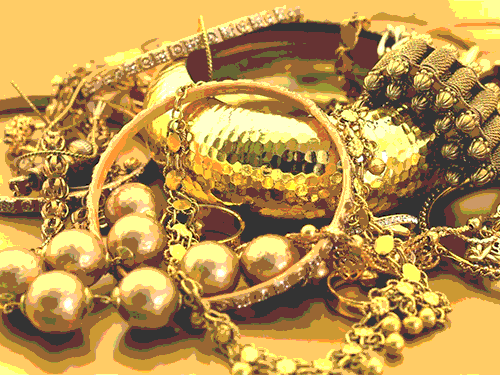 commodity-rates-crash-from-all-time-high-levels:gold-prices-drop-by-₹8,455-per-10-gm-silver-by-₹30,000-per-kg