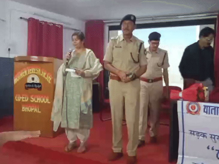 bhopal-traffic-police-conducts-awareness-programme-at-mother-teresa-school:state-wide-campaign-for-road-safety,-helmet-checking-underway-following-phq’s-orders