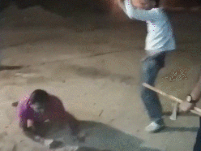 video-captures-brutal-murder-of-two-brothers-in-shahdol:22-assailants-beat-them-with-guns,-axes,-rods,-and-sticks-for-45-minutes