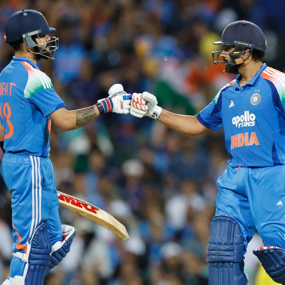 ro-ko-light-up-sydney-with-record-breaking-show:virat-overtakes-tendulkar-sangakkara-in-odis;-hitman-hits-50th-international-hundred-9th-against-australia
