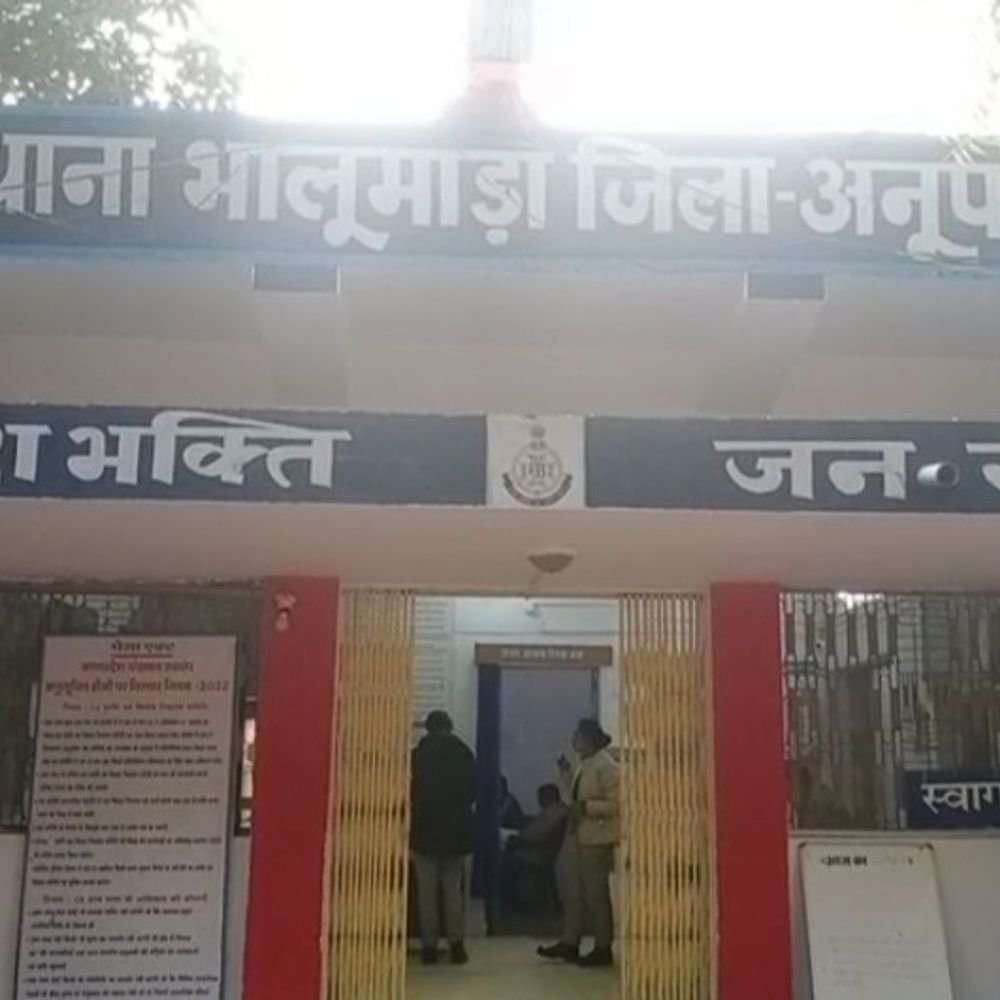 stone-pelting-at-judge’s-residence-in-anuppur:assailants-issue-death-threats,-vandalise-property;-police-register-case