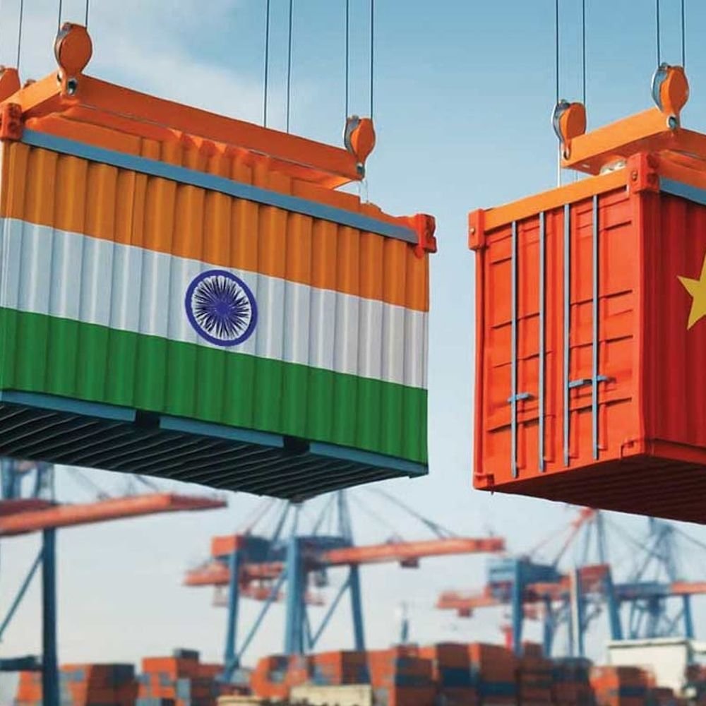 india-increases-exports-to-china-after-us-tariffs:exports-hit-₹74,000-crore,-rising-22%-in-april–september,-with-first-ever-display-exports