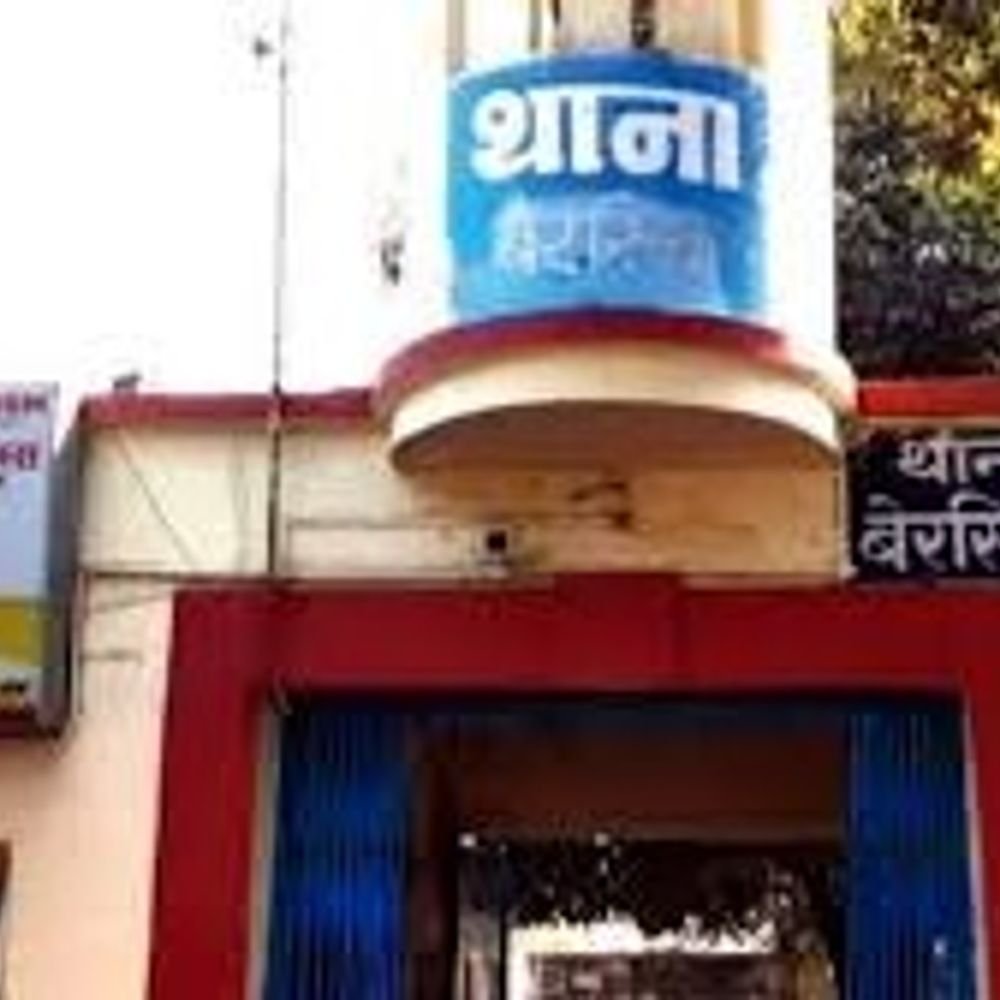 class-10-student-hangs-self-at-house-in-berasia:cops-seize-her-cell-phone-for-probe;-no-suicide-note-found-from-scene,-probe-underway