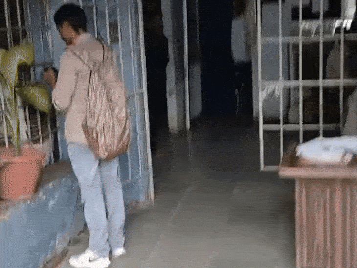 bhopal-businessman-shot-after-warning-local-goon:stalked-him-for-days,-fired-through-window-in-drunken-rage,-arrested-with-pistol-and-ganja