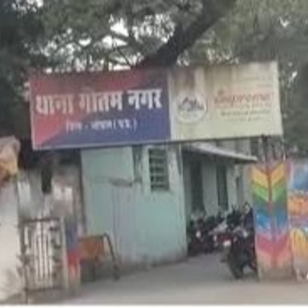 grandpa,-father-booked-for-sexually-assaulting-2-daughters-in-bhopal:survivors-are-sisters-who-allege-ordeal-began-a-decade-ago;-grandfather-held
