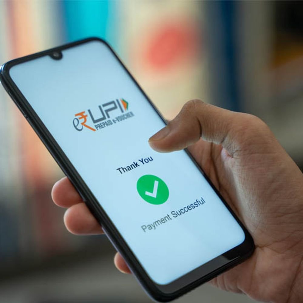 new-record-for-upi-transactions-during-festive-season:upi-transactions-worth-₹27-lakh-crore-in-october,-with-25%-annual-growth