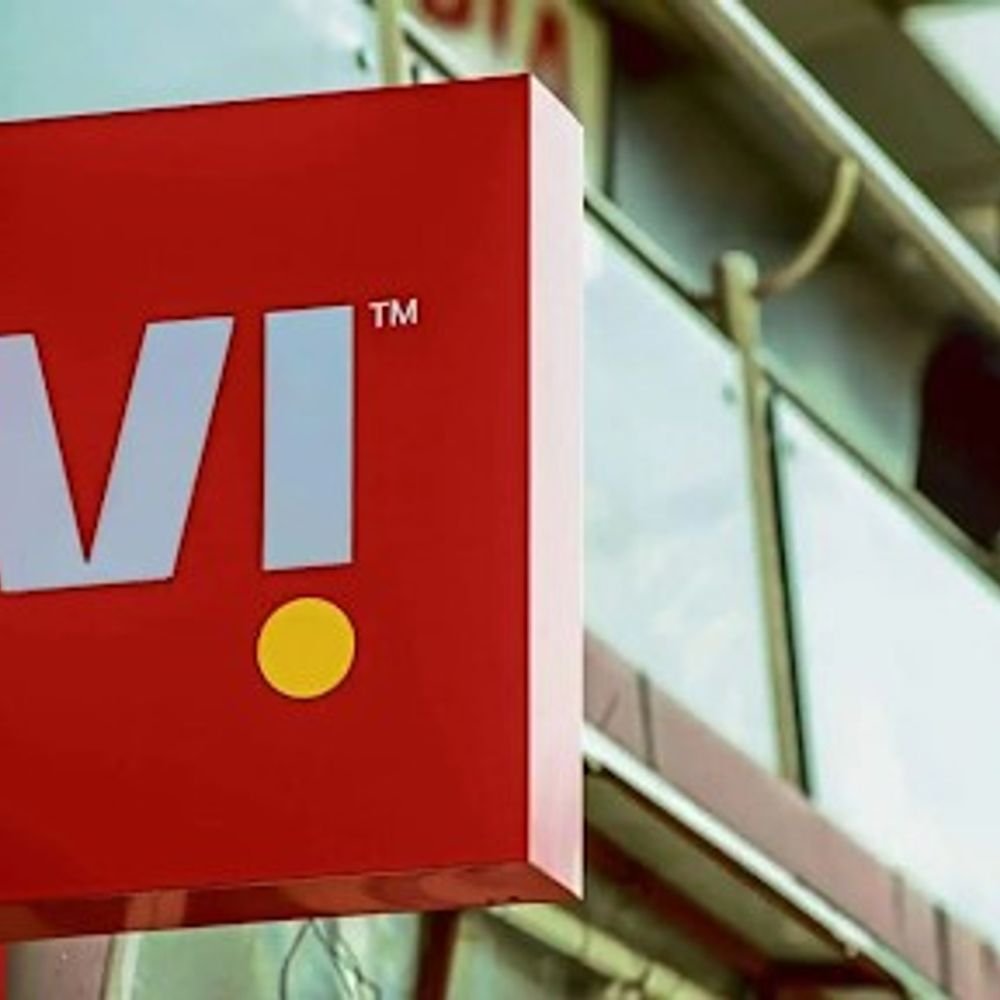 us-firm-may-invest-₹50,000-crore-in-vodafone-idea:if-deal-happens,-vi-to-come-under-new-command;-birla-and-vodafone-stakes-to-shrink