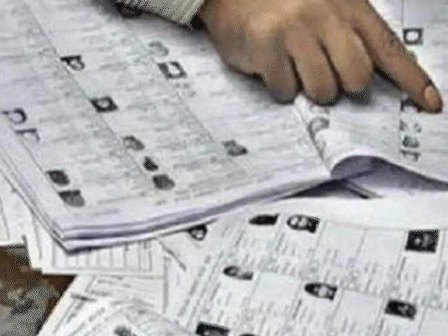 sir-drive-in-madhya-pradesh-begins-today:65,000-trained-blos-to-conduct-door-to-door-verification-across-72,000-booths