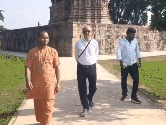 lawyer-who-threw-a-shoe-at-cji-visits-khajuraho:rakesh-kishore-says,-‘i-came-on-justice-br.-gavai’s-direction,-will-meditate-and-pray-at-the-temple’