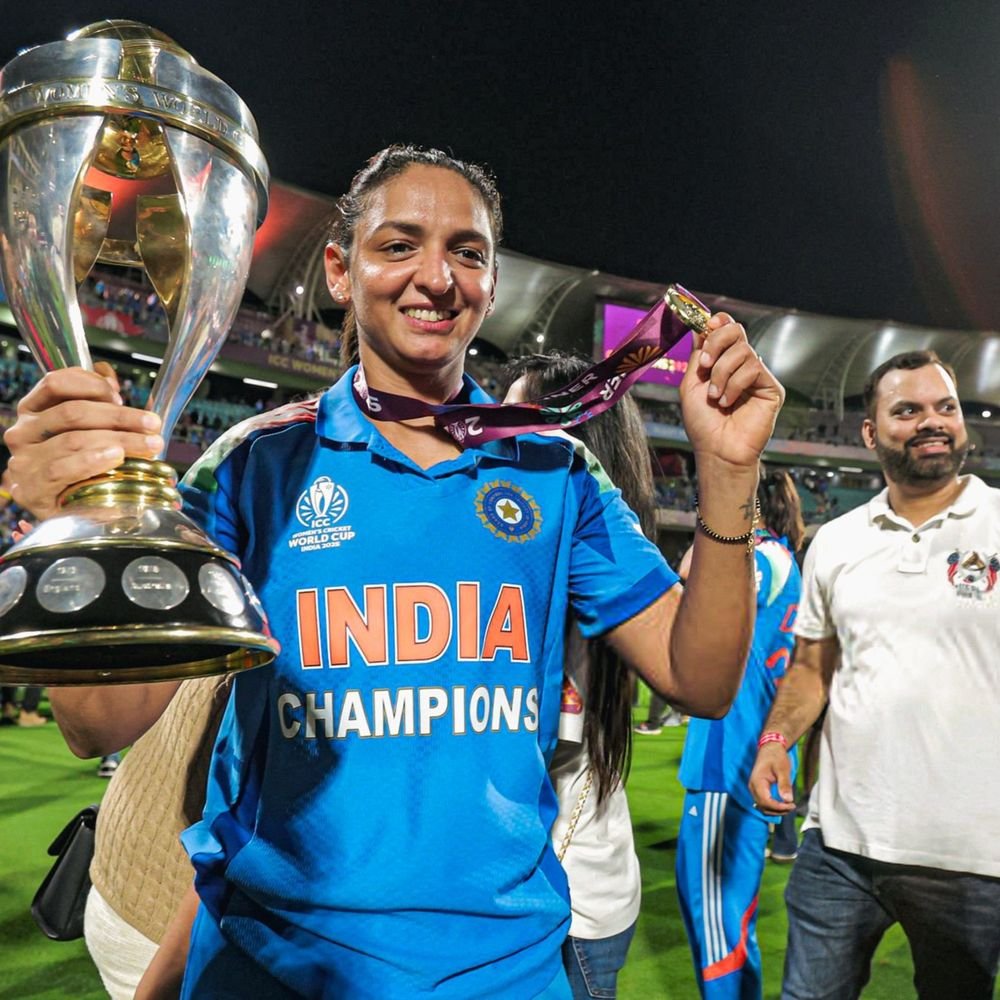 tendulkar’s-advice-helped-india-win-world-cup-final:harmanpreet-reveals-‘sachin-had-told-me-that-when-the-game-is-too-fast,-it-should-be-slowed-down’