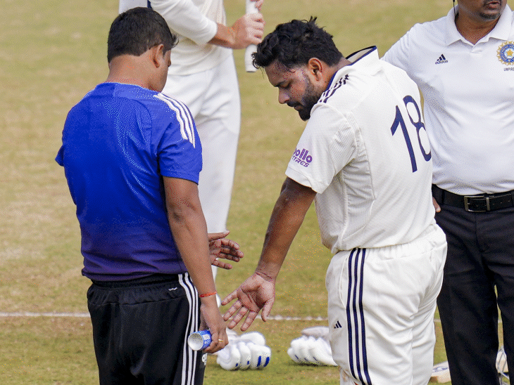 rishabh-pant-doubtful-for-kolkata-test-vs-south-africa-?:india-wicket-keeper-batter-sustains-injury-scare-during-ind-sa-2nd-unofficial-test-in-bengaluru