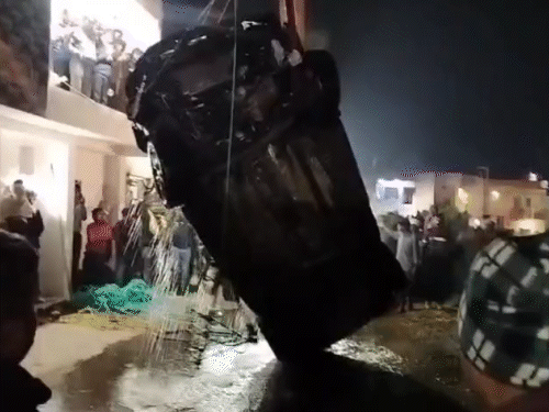 2-killed-after-car-plunges-into-pond-after-hitting-auto:2-survivors-swim-to-safety-in-katni,-rescue-team-retrieves-vehicle-from-water