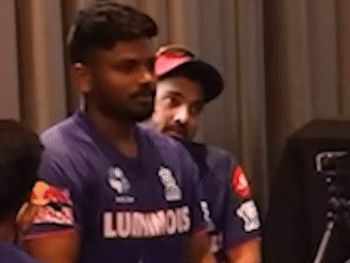 rajasthan-royals-part-ways-with-sanju-samson-after-11-years:ravindra-jadeja-returns-to-his-first-ipl-home;-nitish-rana-traded-to-delhi-capitals