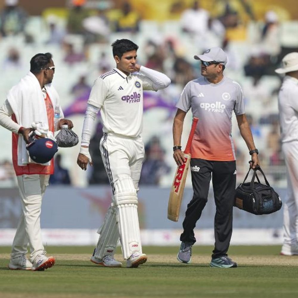 shubman-gill-unlikely-to-play-guwahati-test:discharged-from-hospital,-retired-hurt-in-the-first-innings-of-kolkata-test