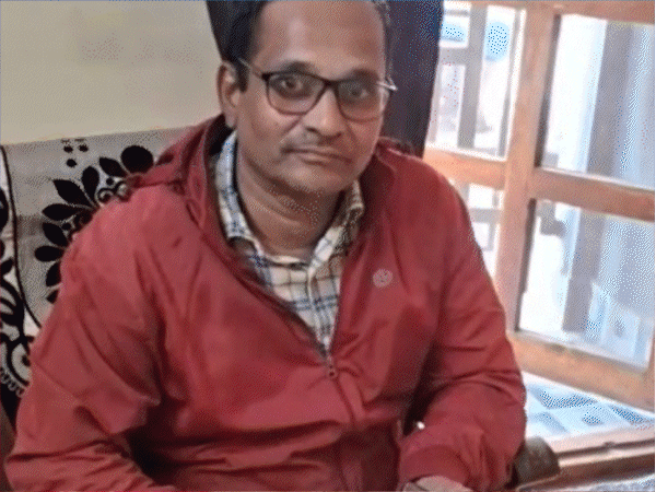oswal-family-to-become-ascetics,-surrendering-assets-worth-crores:couple-and-their-two-children-to-become-jain-saints-at-palitana;-diksha-ceremony-scheduled-for-16-jan