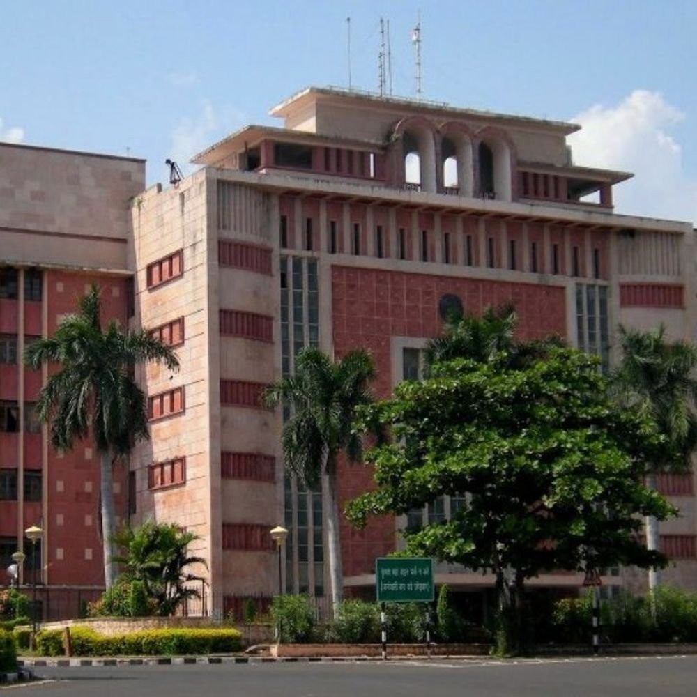 122-ias-officers-of-mp-undergo-training:39-collectors-are-selected-amid-sir-issues,-while-a-formal-letter-is-sent-to-the-chief-secretary