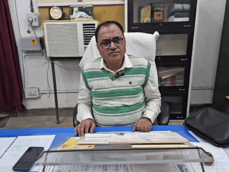 deceased-teachers-receive-attendance-notices-in-rewa:over-1,500-teachers-receive-notices-for-missing-e-attendance;-3-dead-among-recipients