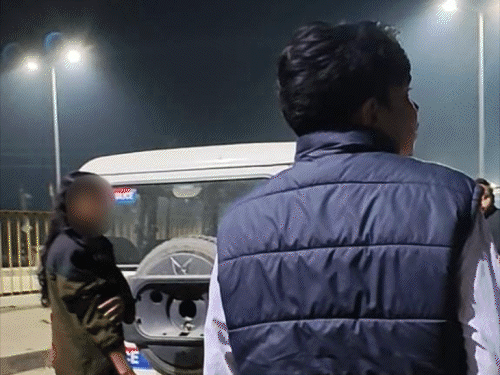 girl-from-mp-rescued-from-bihar’s-red-light-area:victim-says,-‘co-workers-sold-me-in-kishanganj’;-had-come-to-patna-to-study-at-khan-sir’s-coaching