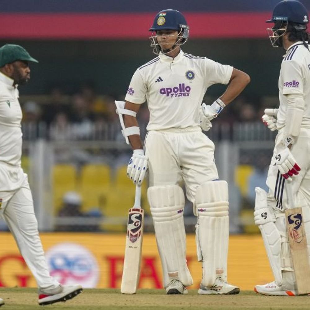 south-africa-lead-by-480-runs-in-guwahati-test:rahul-yashasvi-will-continue-india’s-innings-today;-muthusamy-scored-century-for-sa