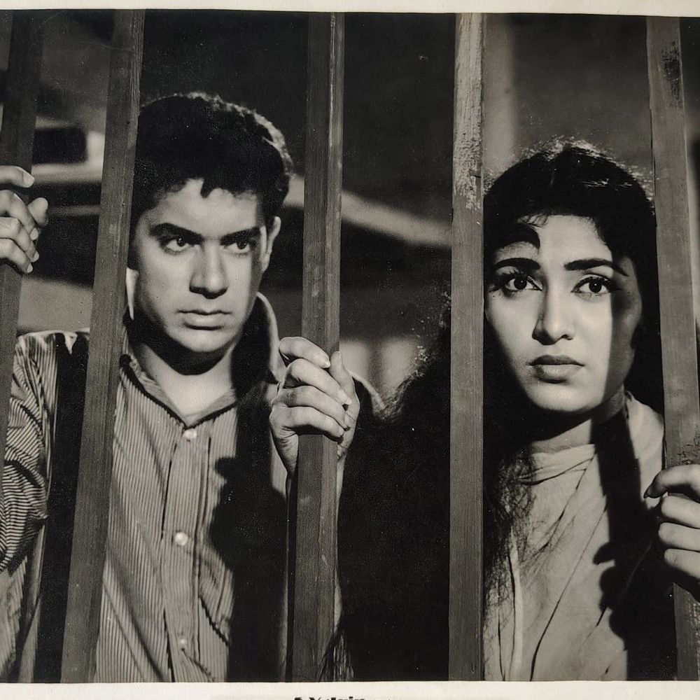from-indore-lanes-to-bollywood-legend-salim-khan:son-of-a-police-officer,-his-cowboy-energy-passion-for-films-shaped-scripts-that-changed-big-screen