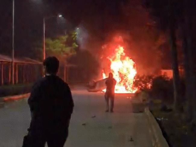professor-dragged-by-hair-sparks-massive-student-unrest:nearly-4,000-students-protested-after-video-surfaced,-revealing-inside-story-of-escalating-tensions-at-vit-campus