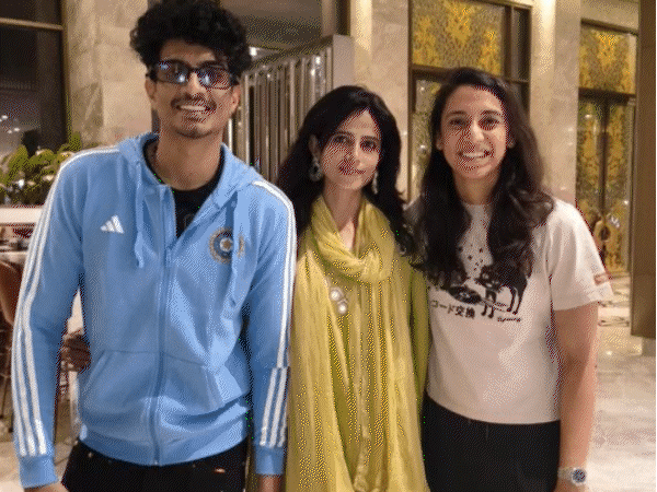 cricketer-smriti,-music-composer-palash’s-new-wedding-date-expected-soon:musician’s-cousin-urges-not-to-spread-rumours;-his-viral-‘flirty’-chat-is-reportedly-old
