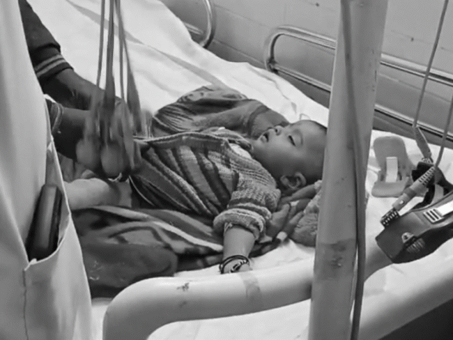 expired-syrup-kills-six-month-old-in-vidisha:clinic-sealed-by-administration;-police-question-doctor-and-release-him-after-initial-inquiry