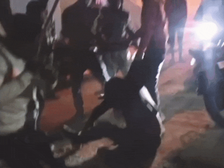 history-sheeter-beaten-to-death-in-sagar:video-captures-15-men-surrounding-dragging-him;-attackers-say,-‘break-his-legs’
