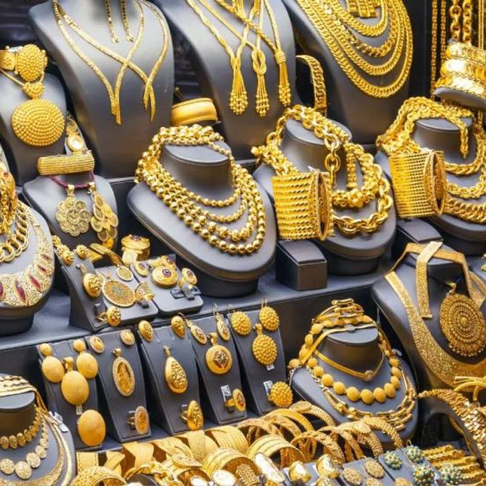 silver-becomes-₹13,230-per-kg-expensive-this-week:gold-prices-up-₹3,445-per-10-gm;-yellow-metal-inching-towards-all-time-high