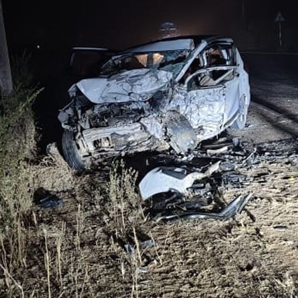 bhopal-road-car-crash-leaves-4-dead:victims-travelling-back-to-sheopur-when-their-ertiga-collided-with-speeding-vehicle;-one-survivor-remains-critically-injured