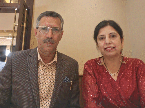 orchha-couple-stranded-in-sri-lanka-storm-for-two-days:husband-wife-remain-trapped-in-car-amid-landslides;-say-every-breath-felt-like-the-last
