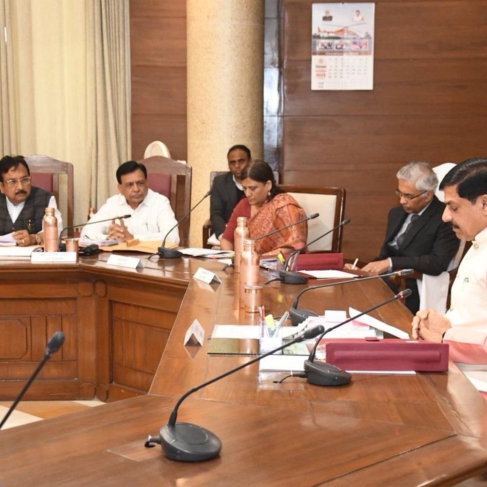 cm-yadav-chairs-meeting-in-vidhan-sabha:cabinet-approves-additional-₹500-crore-for-urban-infrastructure-scheme