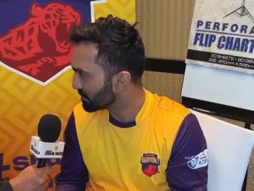 dinesh-karthik-denies-team-india’s-weakness-against-spin:former-ipl-player-opens-up-on-humbling-clean-sweep-vs-south-africa,-currently-playing-in-ilt20