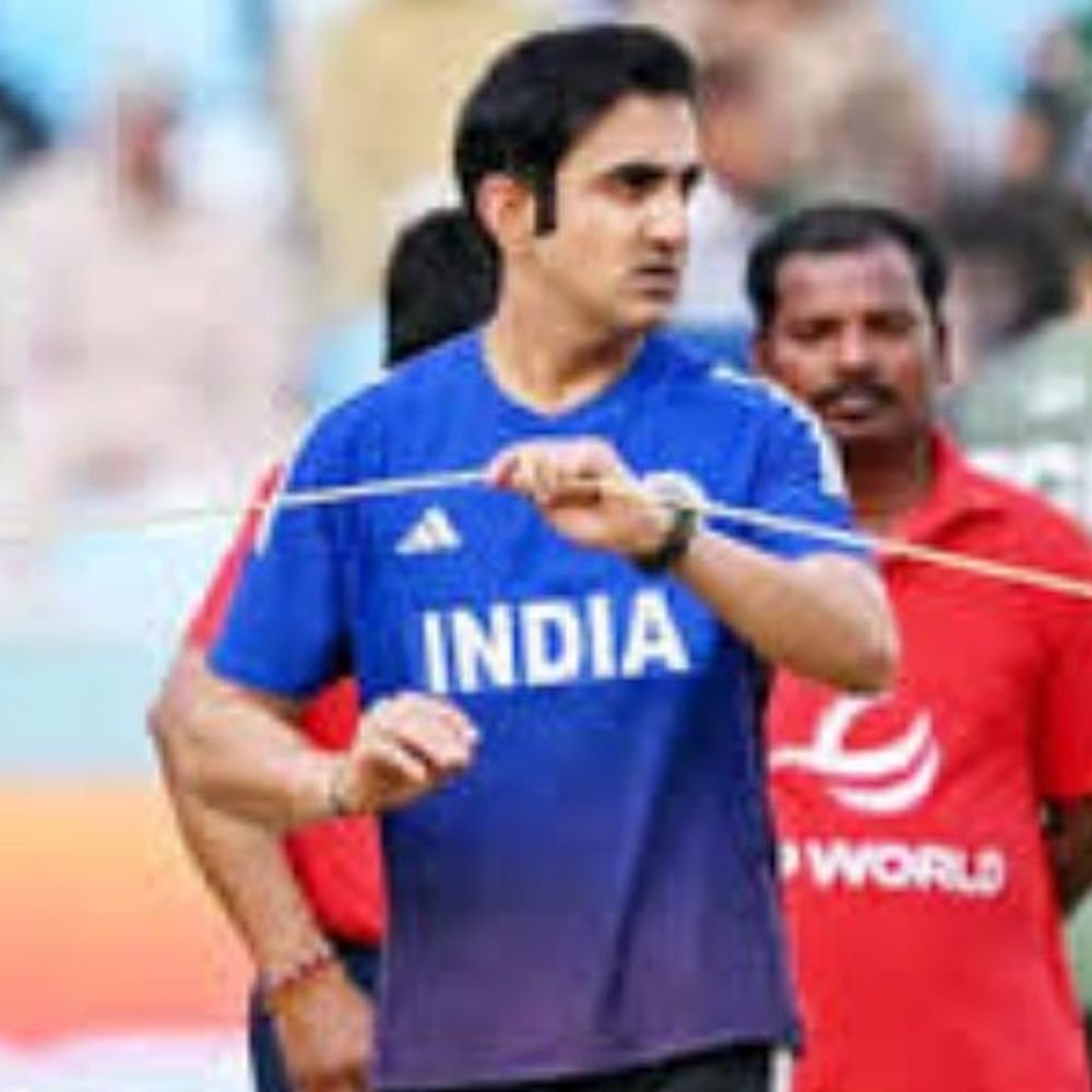 ravi-shastri-says-responsibility-of-defeat-not-only-of-coach:’players-should-take-responsibility’,-questions-raised-over-gambhir-following-india’s-0-2-test-series-loss
