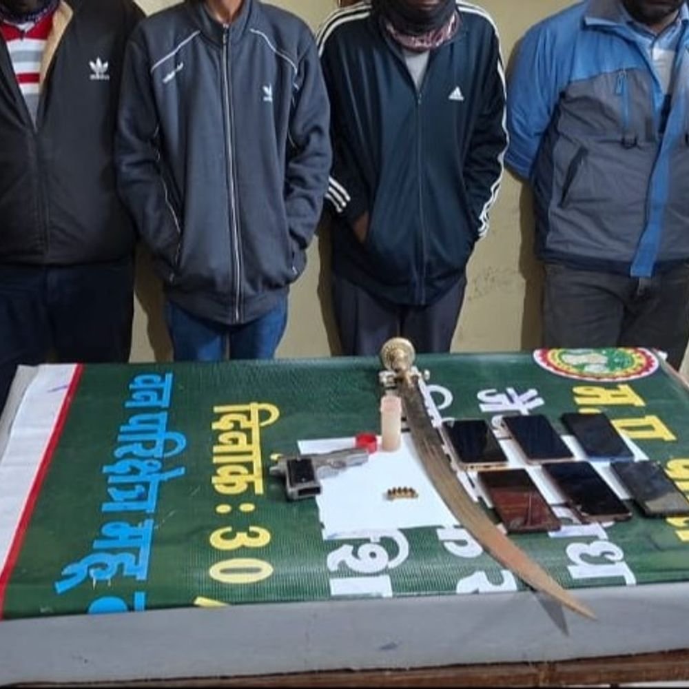 forest-team-nabs-7-with-weapons-in-mhow-forests:officials-fear-poaching,-accused-claim-buried-wealth-search;-patrolling-beefed-up