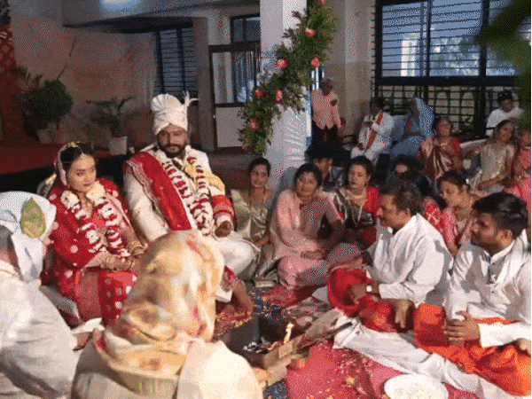 thailand-woman-finds-love-in-indore’s-mhow:ties-knot-with-jayant-after-10-years-of-friendship;-couple-bridges-language-gap-with-understanding