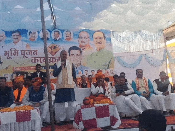 rajgarh-mp-says-india-achieved-independence-in-2014:congress-counters,-saying-their-ancestors-faced-sacrifices-during-country’s-freedom-movement