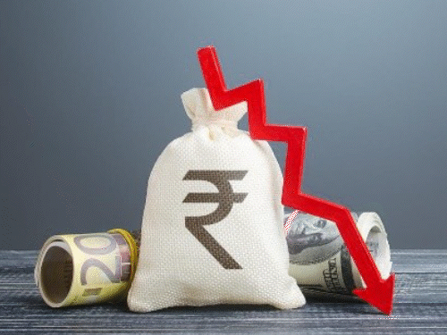 rupee-breaches-91-mark-for-1st-time-against-us-dollar:falls-36-paise-in-intra-day-trade-as-fii-outflows-and-india-us-trade-uncertainty-continue