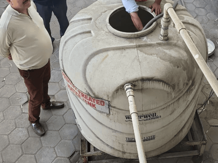 industries-extract-groundwater-haphazardly,-mppcb-slaps-notice:three-confectionery-units-found-releasing-untreated-wastewater,-violating-norms-at-sanwer-road-industrial-area