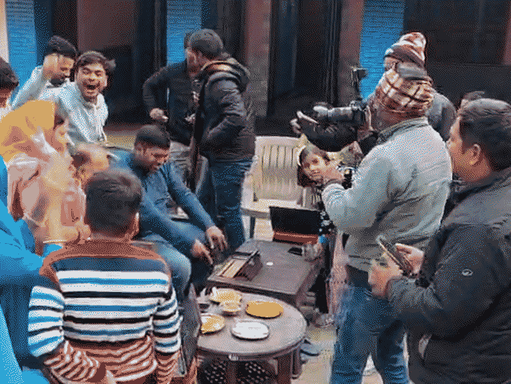 from-prashant-veer-to-kartik-sharma:fairy-tale-scenes-from-families-as-indian-uncapped-players-headline-in-ipl-2026-mini-auction-|-watch