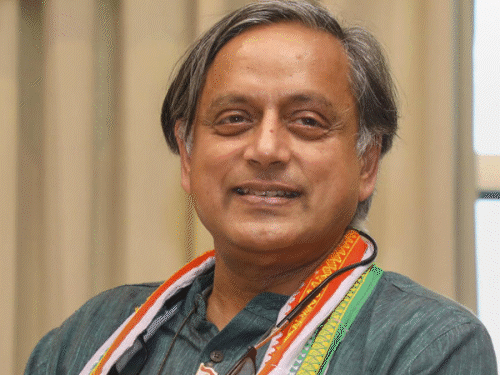 4th-t20i-–-shashi-tharoor-slams-bcci-over-match-cancellation:’match-should-have-been-in-thiruvananthapuram’;-akhilesh-yadav-blamed-the-government