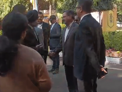 cm-inaugurates-ias-service-meet-in-bhopal:ias-officers-to-engage-in-fun-activities;-awards-in-4-categories,-competitions-to-be-held-in-4-houses