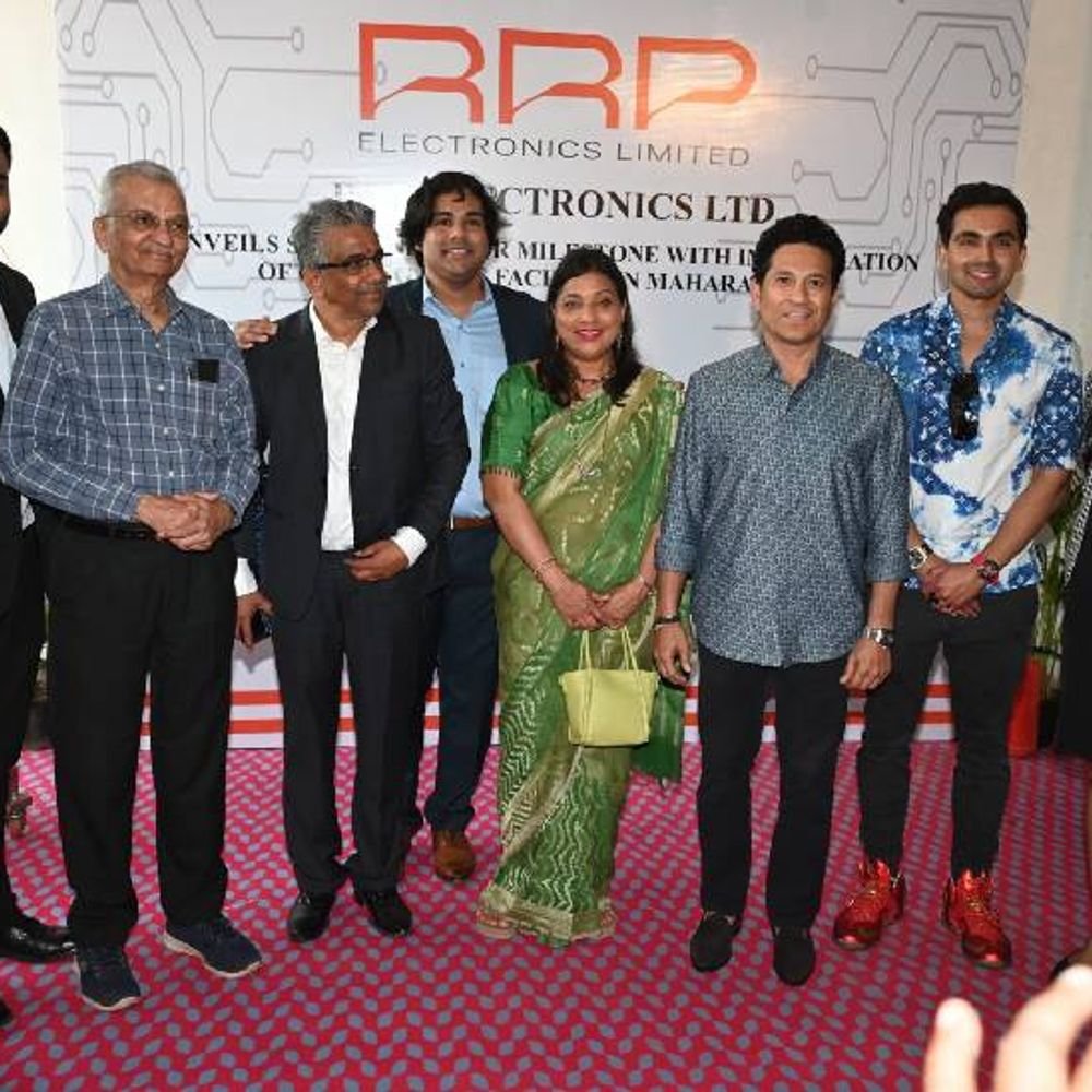 rrp-semiconductor-becomes-world’s-fastest-rising-stock:₹15-share-jumps-to-₹11,095-in-20-months;-trading-curbed